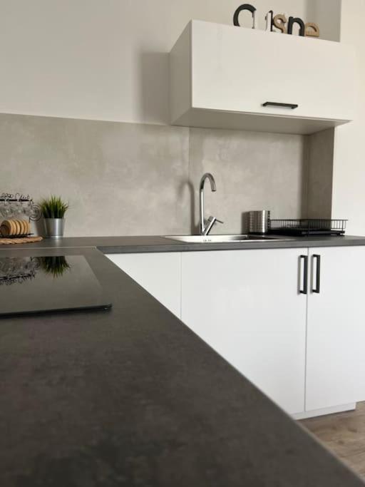Apartamento A Cachola Кангас Экстерьер фото