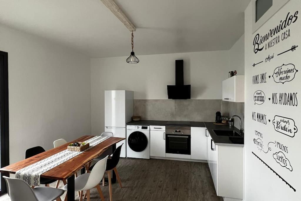 Apartamento A Cachola Кангас Экстерьер фото